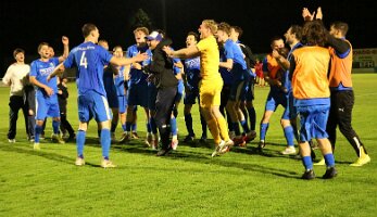 20260508_213036_IMG_0118 Endstand Sieg Jubel OP k1