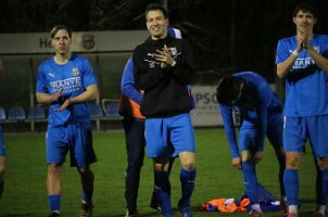 3 20260417_213132_IMG_5925 Endstand Sieg Majnovics Knessl Lang k1