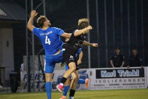 3 IMG_4910 Tisch k1